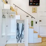 Historic Gem & Modern Loft In The Heart Of Διαμέρισμα *